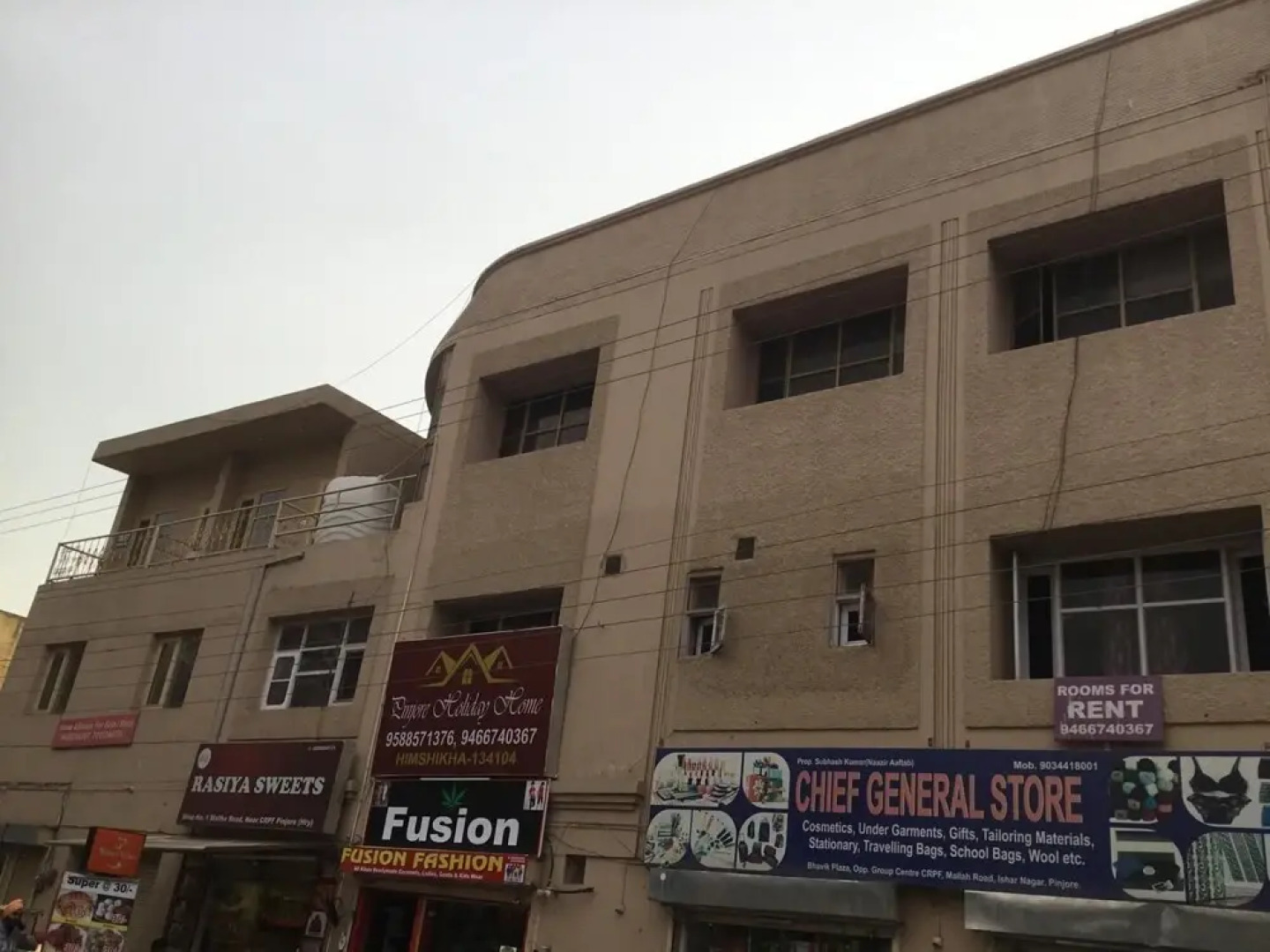 Hotel Pinjore Holiday Home