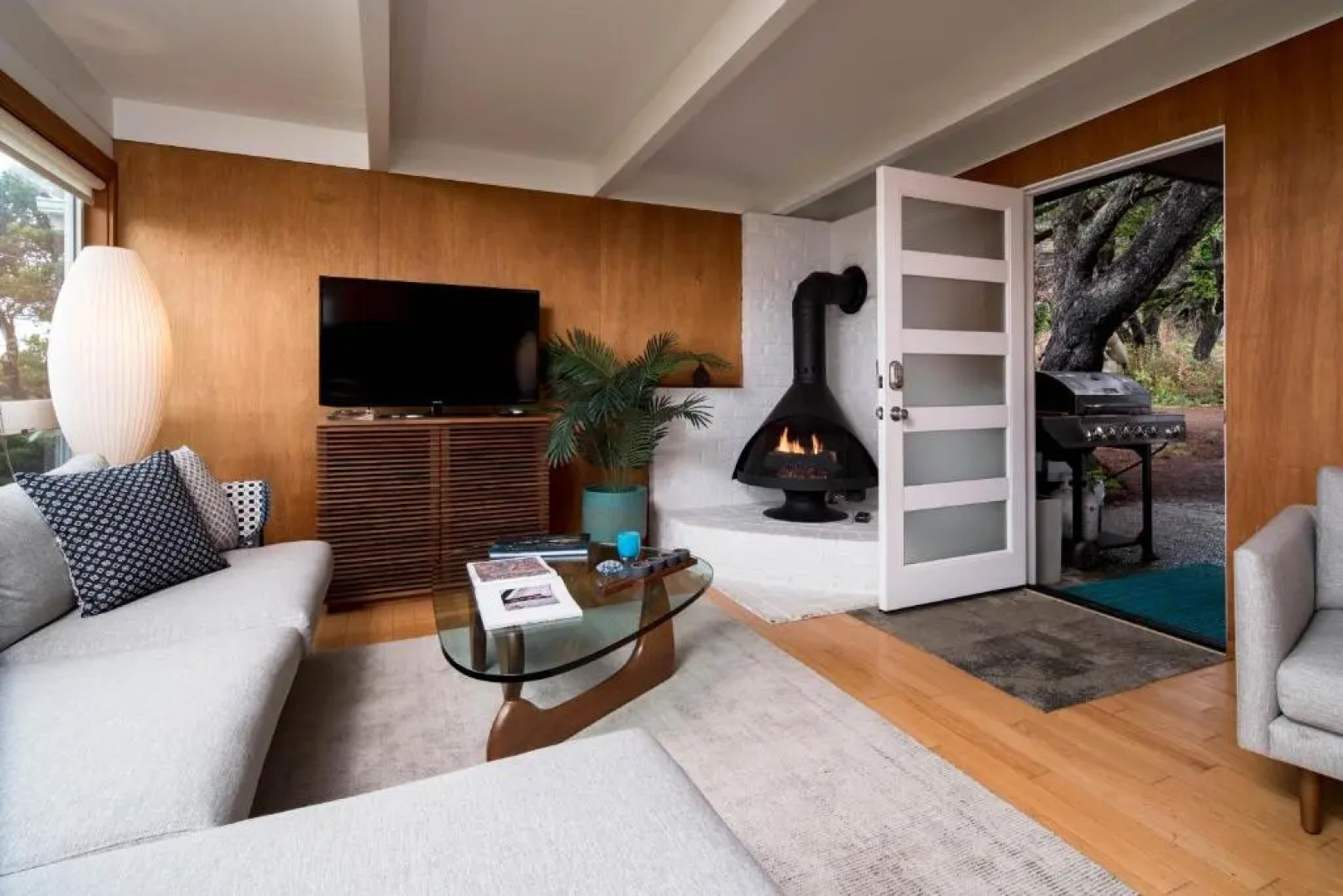 Modern Love by Avantstay Serene Home in Arch Cape w/ Large Yard in Great Location