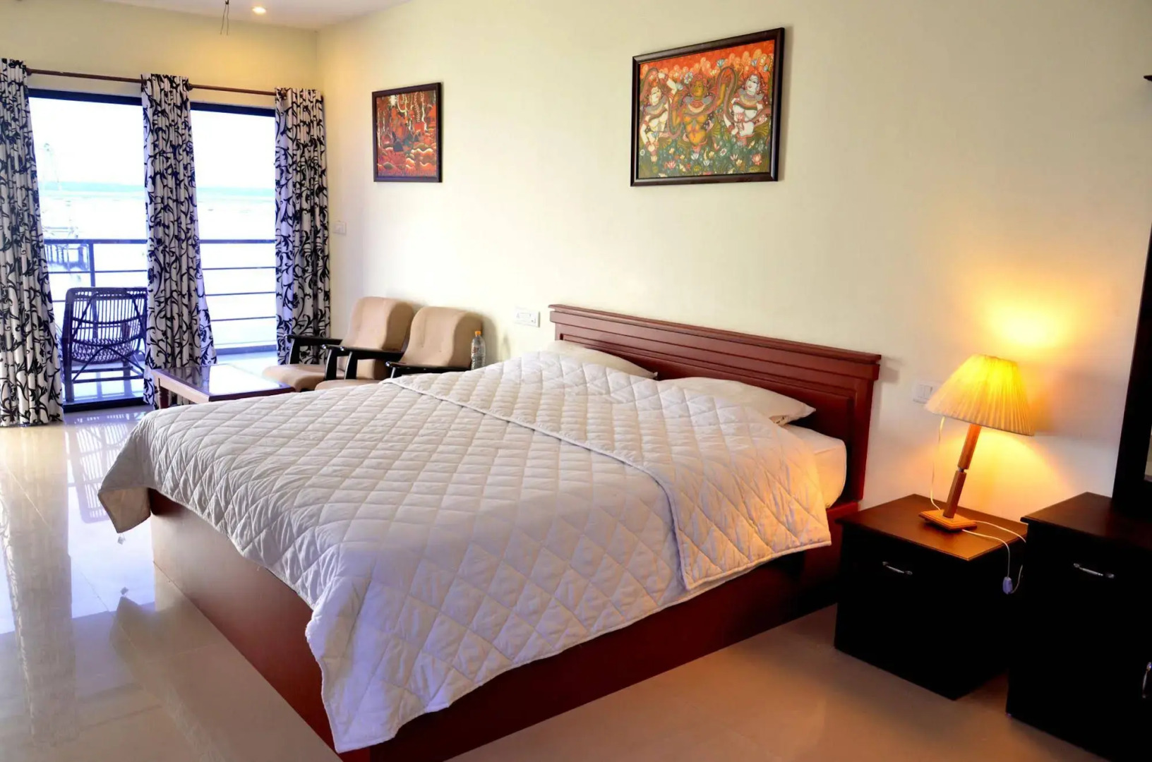 Lake Symphony Resort