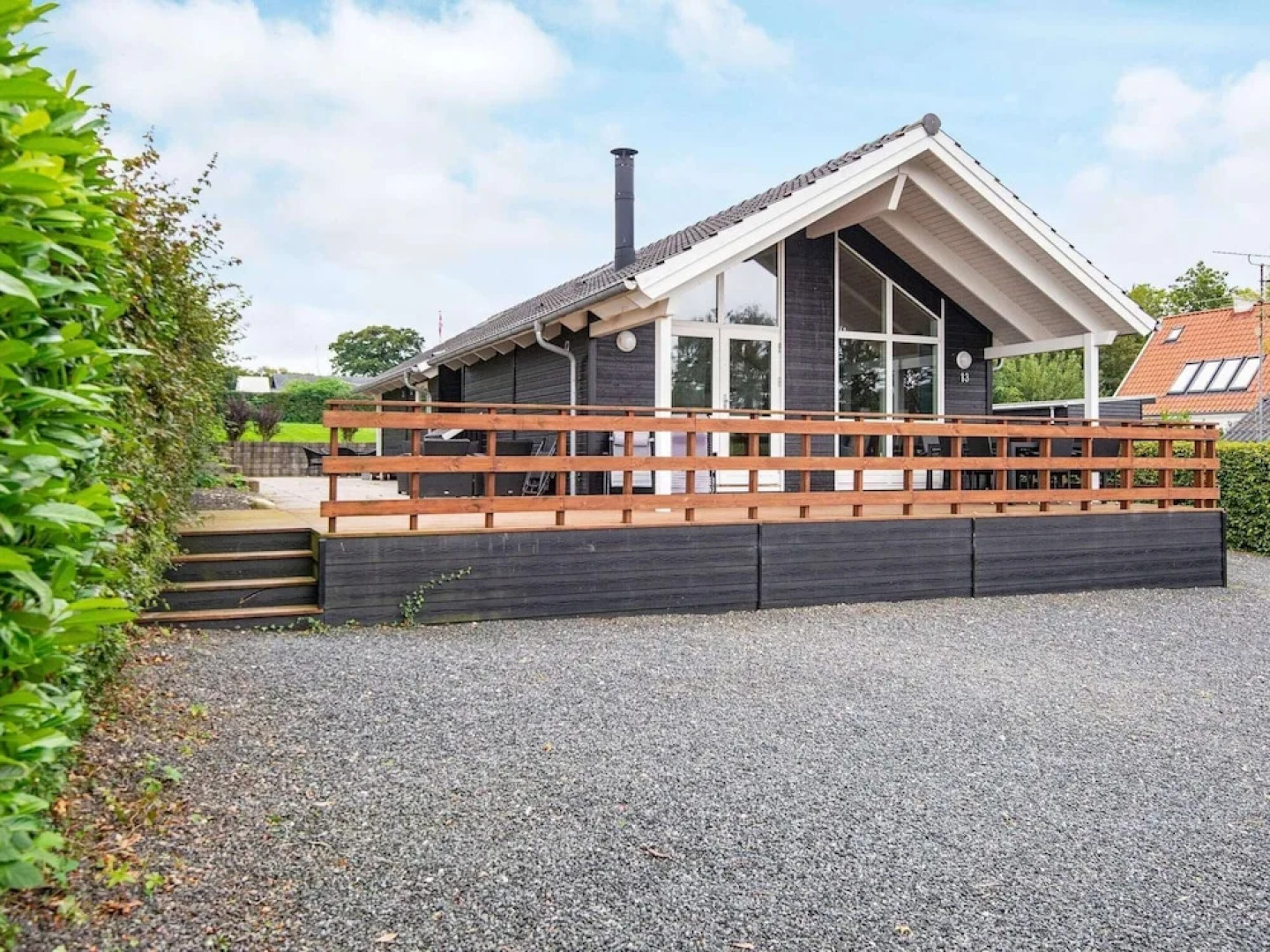 Bright Family Cottage by Kelstrup Beach