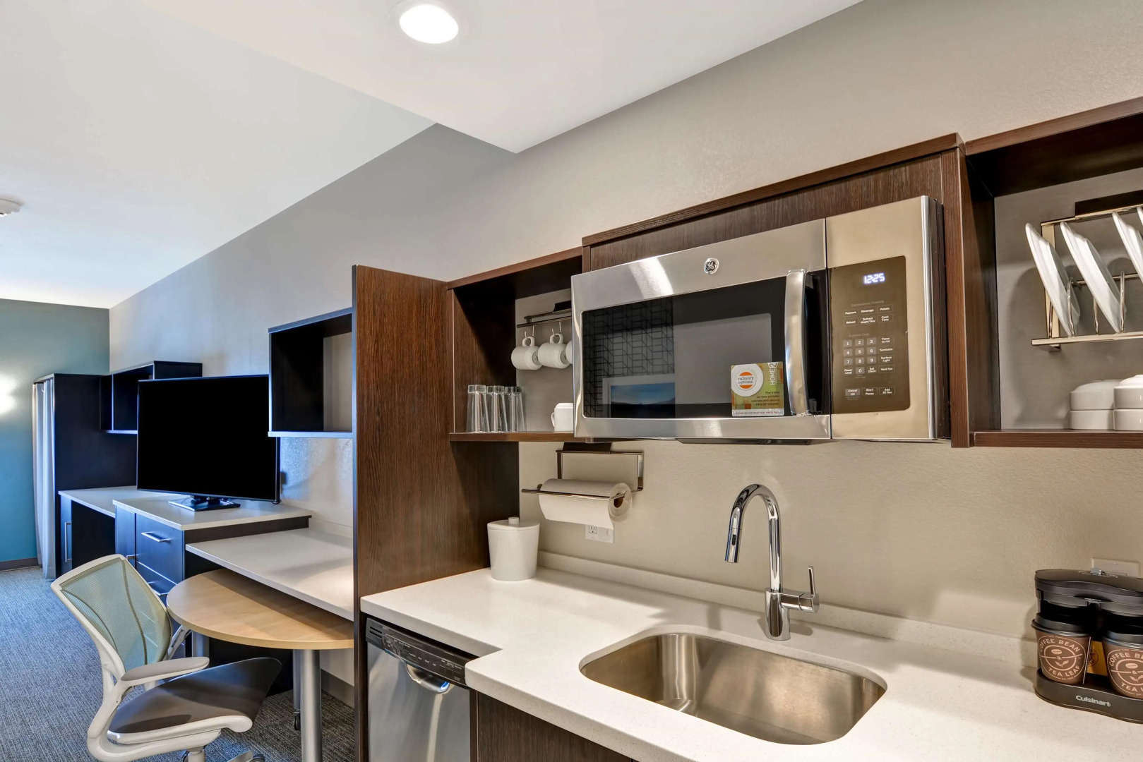 Home2 Suites by Hilton Palmdale, CA