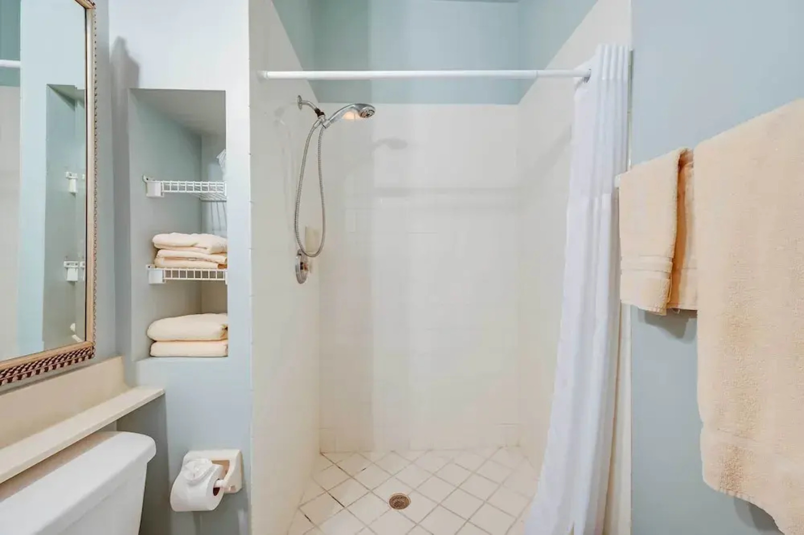 Studio w/ Marina Views: 15 Mi To Everglades!