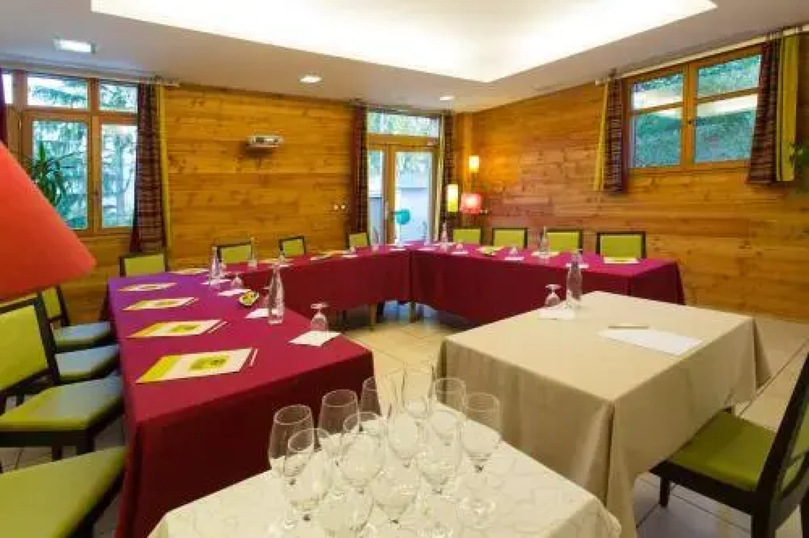 Logis Hotel Les Peupliers