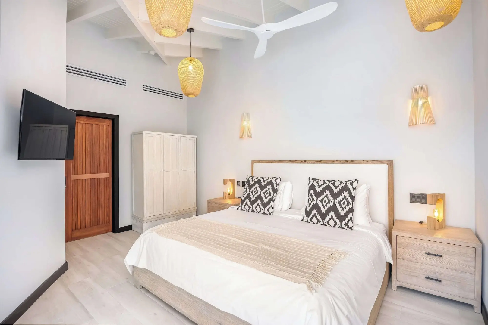Tamarind Hills Resort & Villas