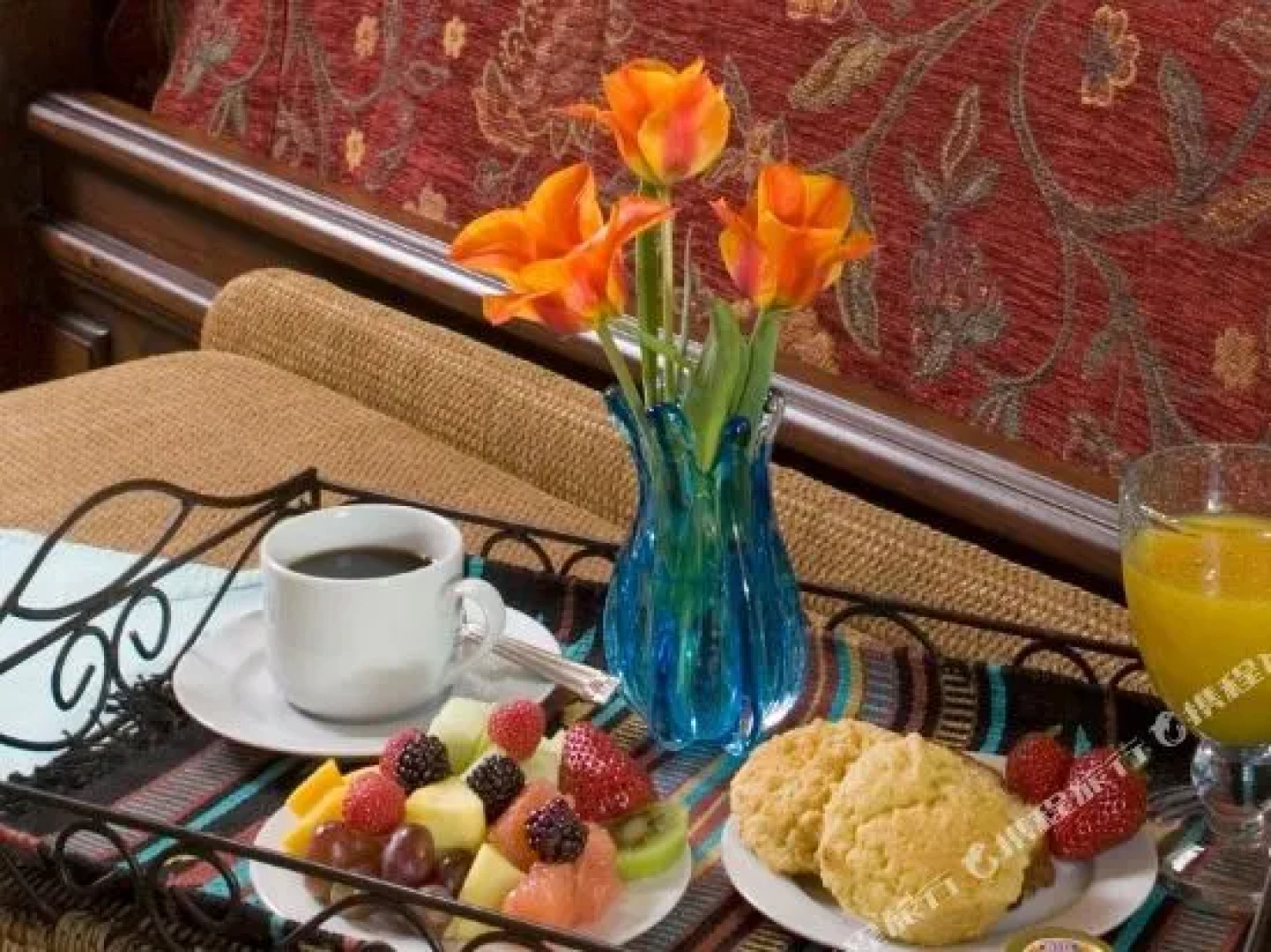 El Farolito Bed & Breakfast Inn