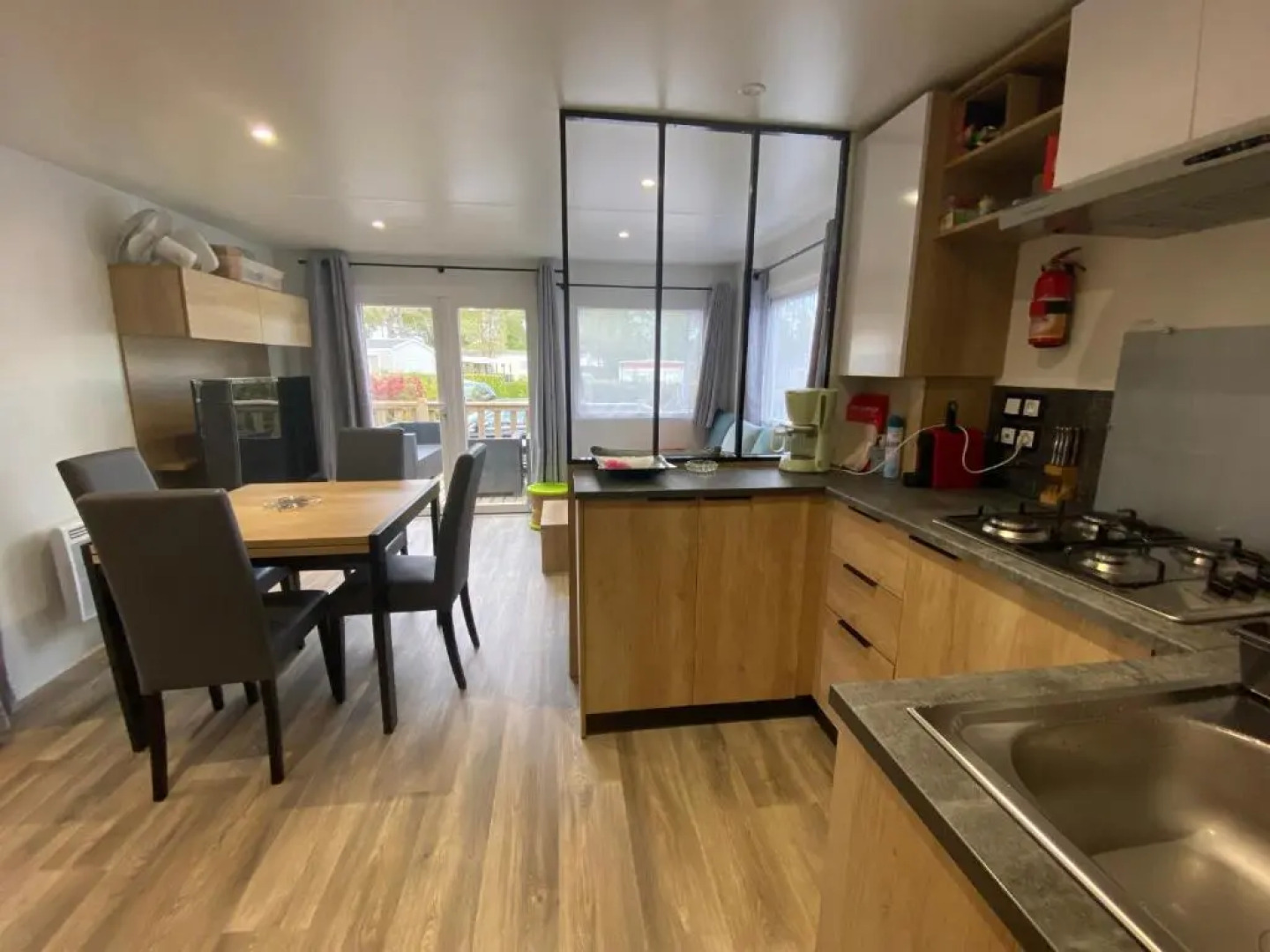 KERLANN 4 ETOILES MOBIL HOME SUP 3CHS 1SDB Pont aven Finistère