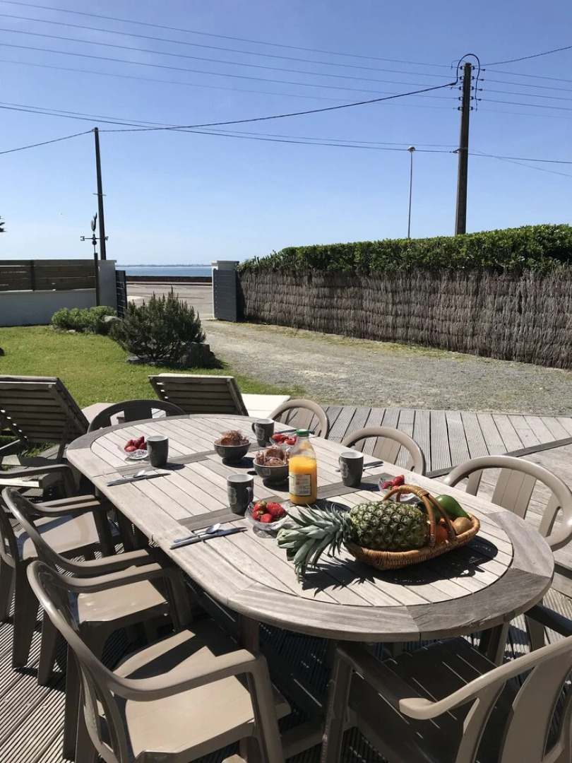 Villa Carnac face mer