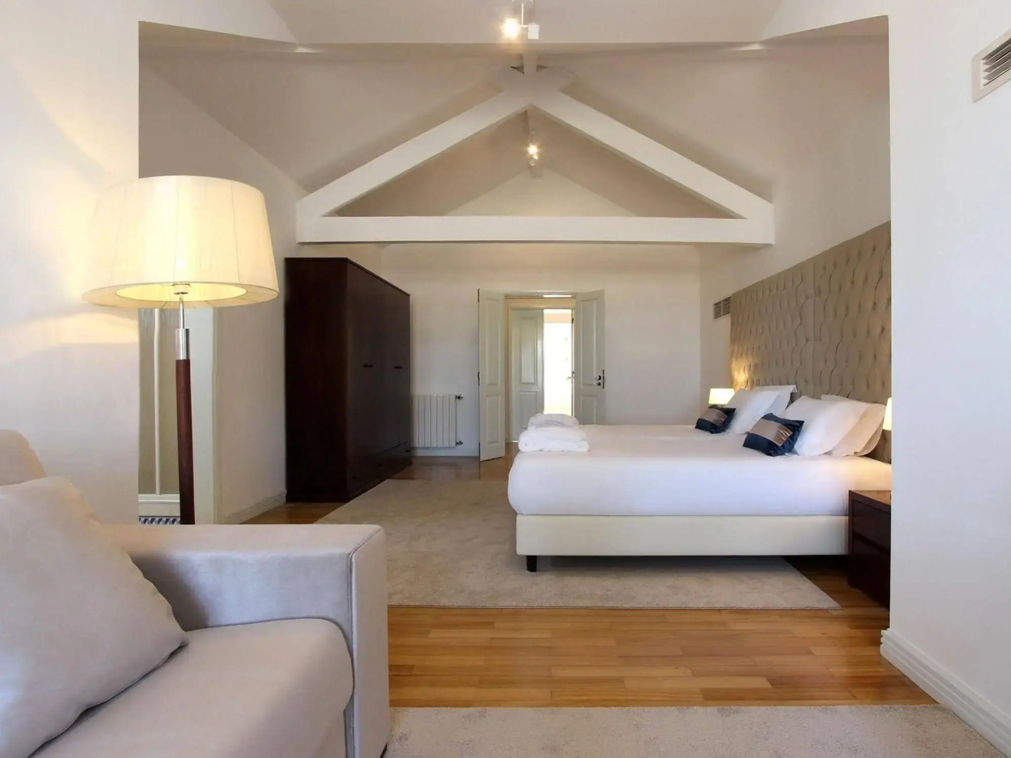 Solar da Cerca do Mosteiro