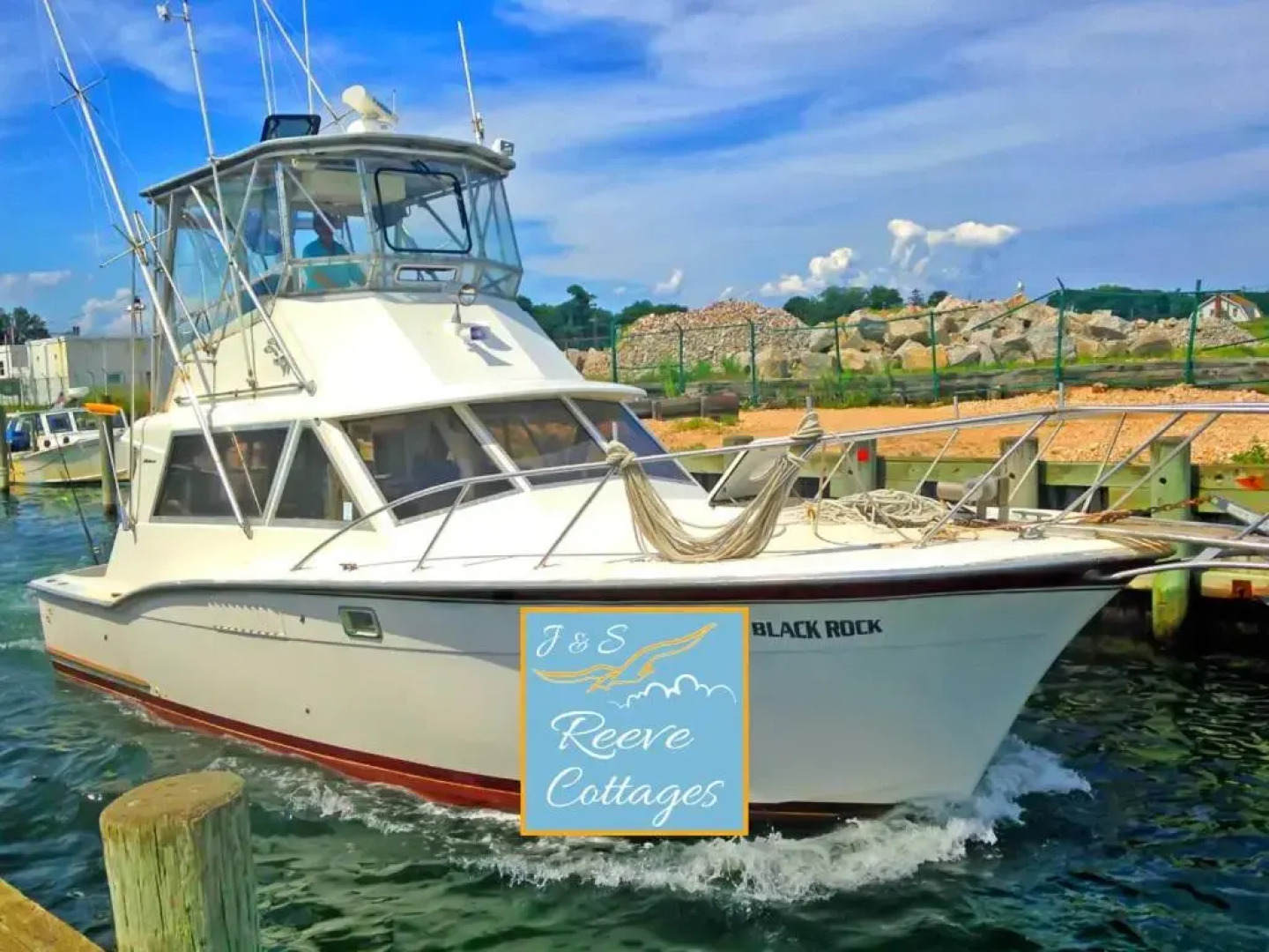 Premier Waterfront Cottage 2