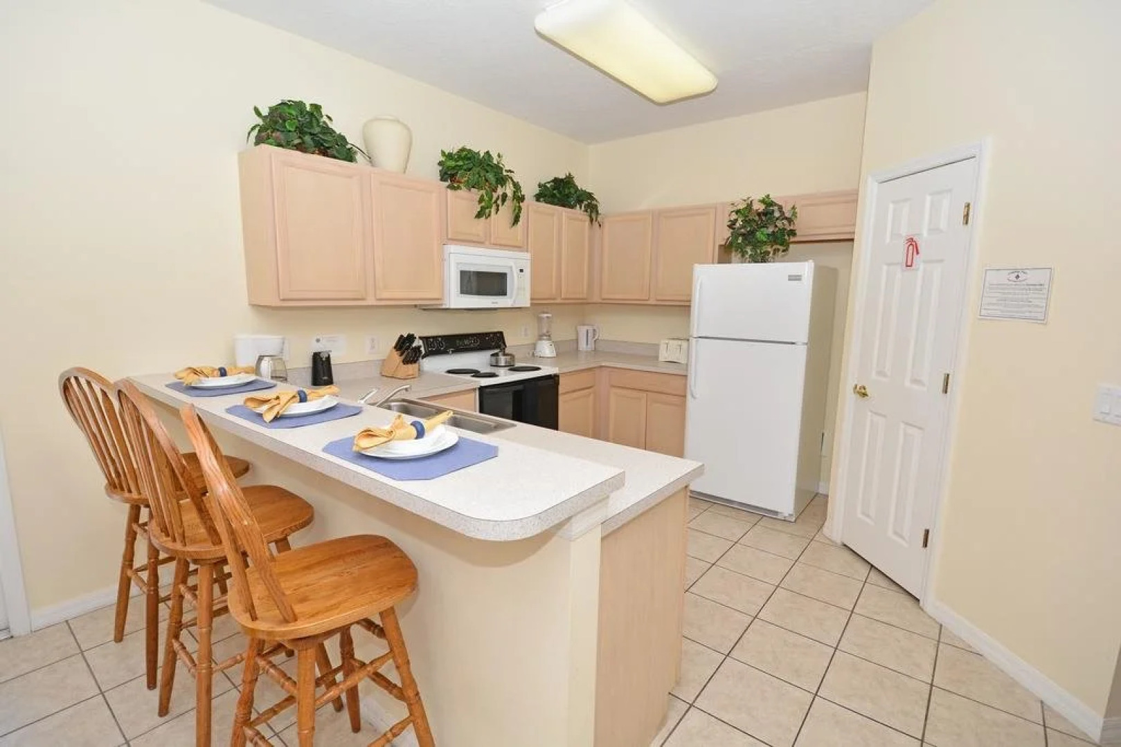 644 Villa Alegria by RedAwning