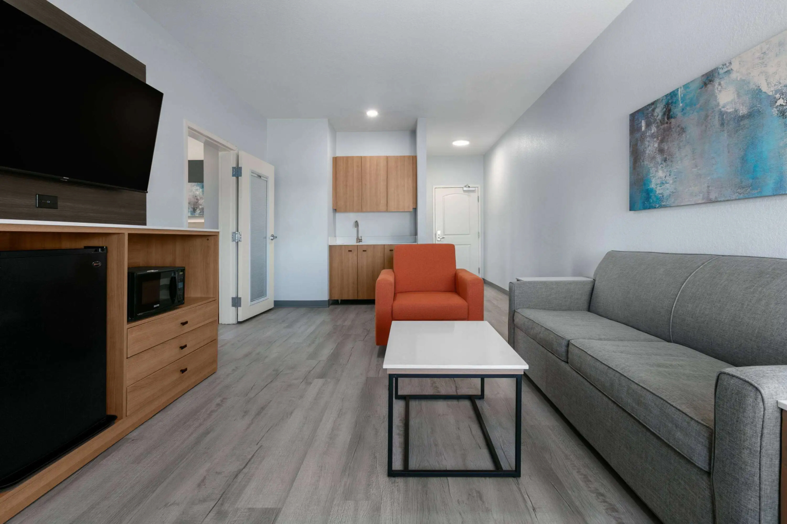 La Quinta Inn & Suites by Wyndham Ft. Worth - Burleson