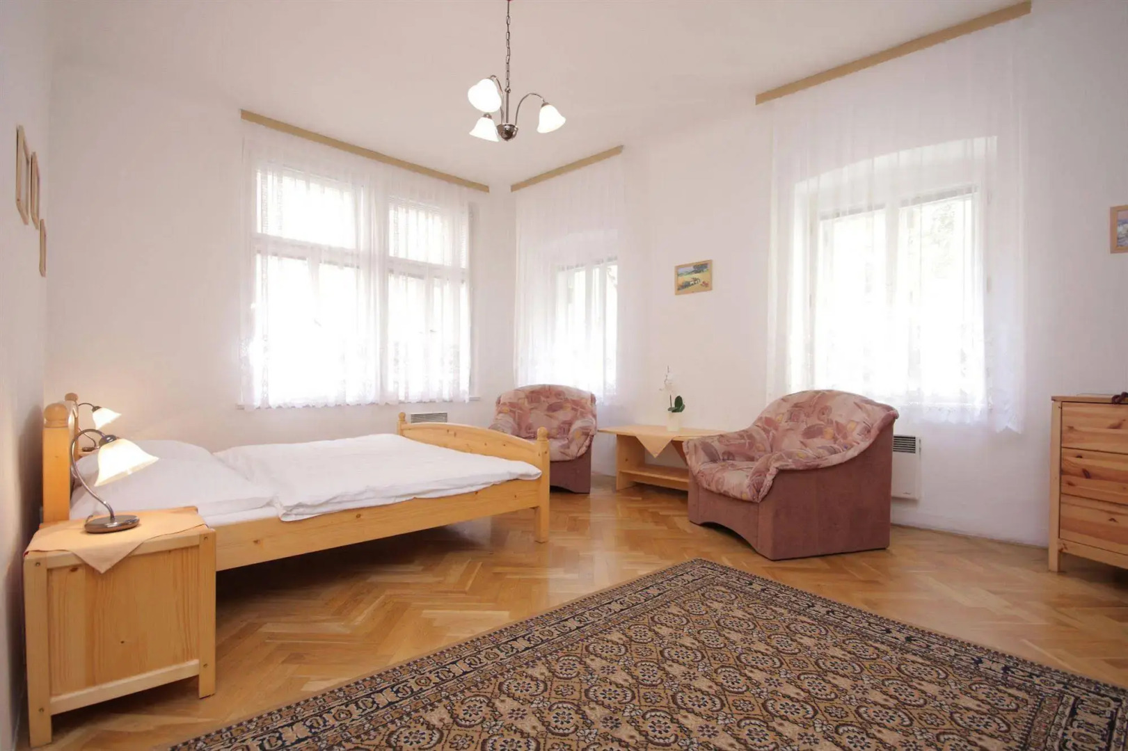 The Green Garland Pension