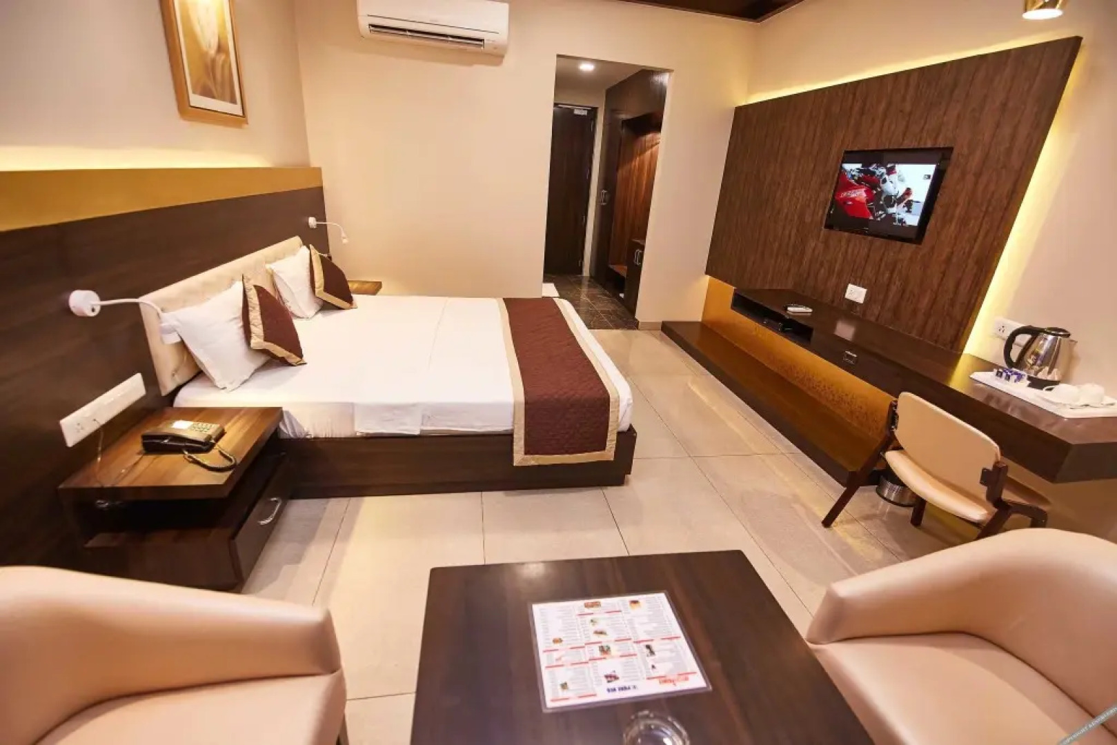 Hotel Highway Prince