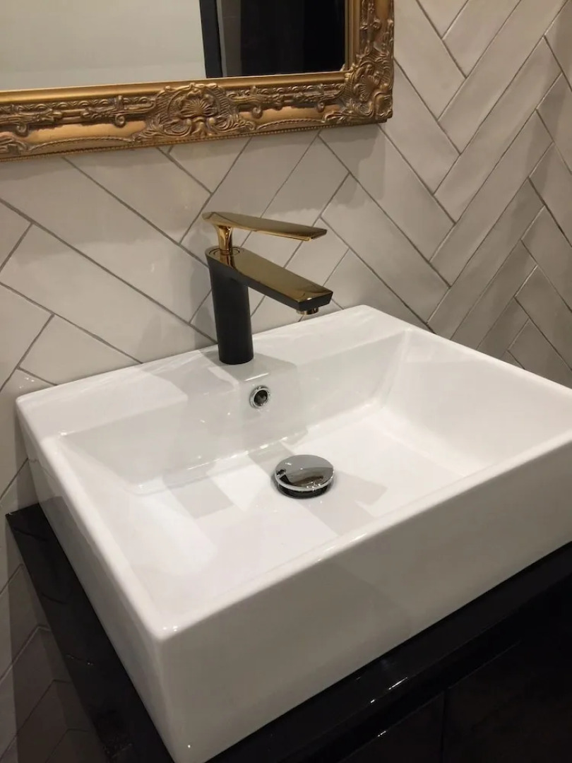 Elegant apartment with private garden