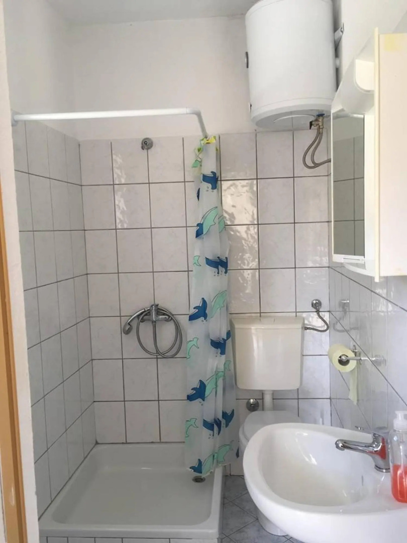 Rina - With Pool - SA5