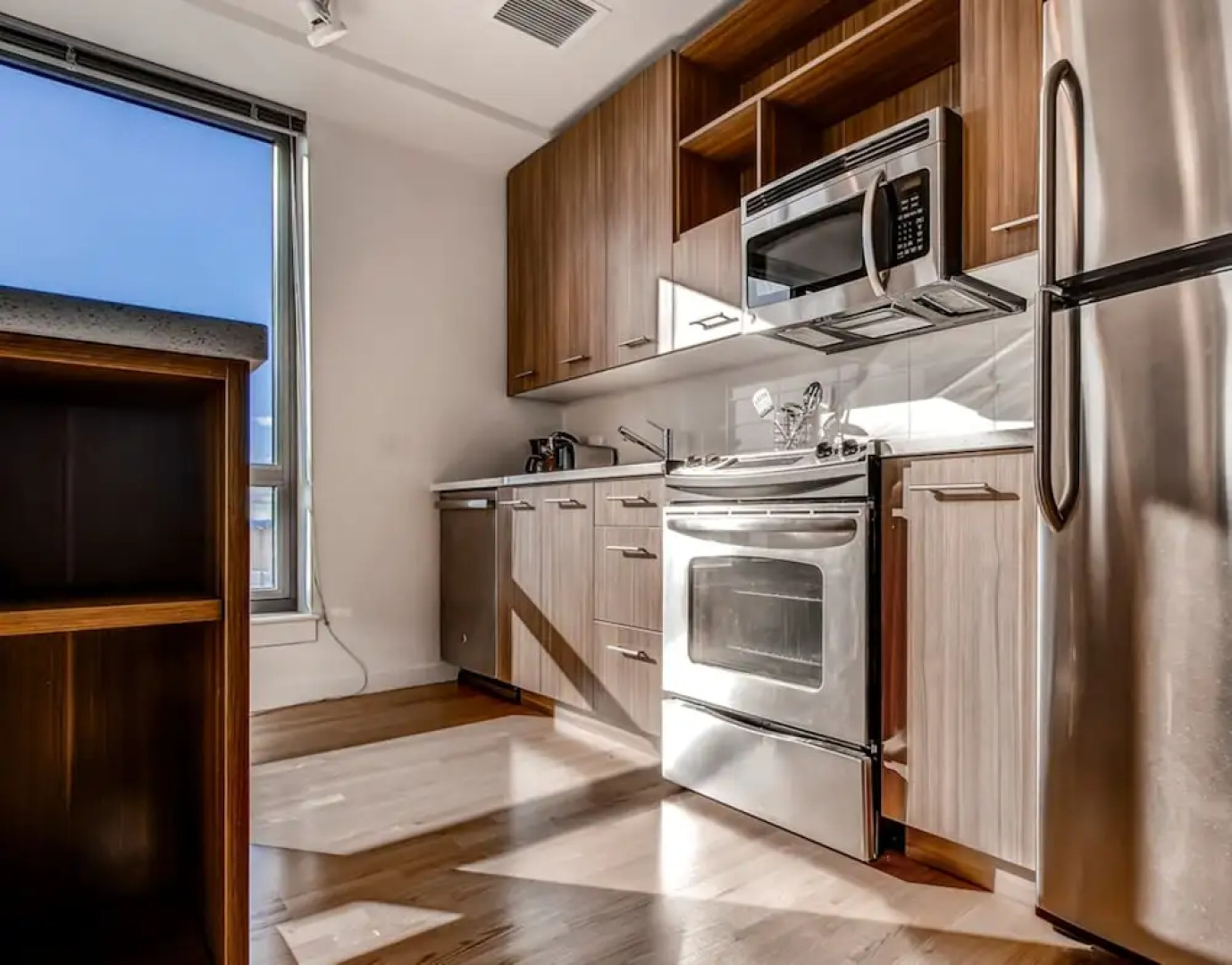 Global Luxury Suites at Boston Common