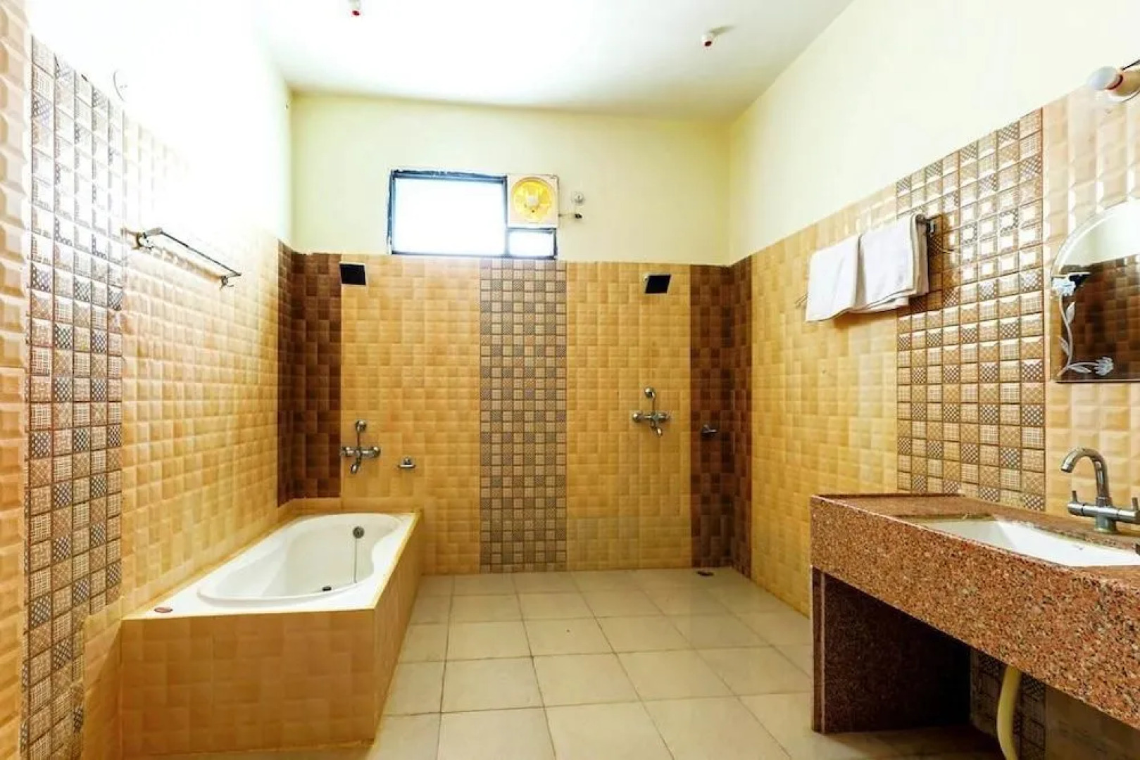 ZO Rooms Kuber Resort Ajmer Road