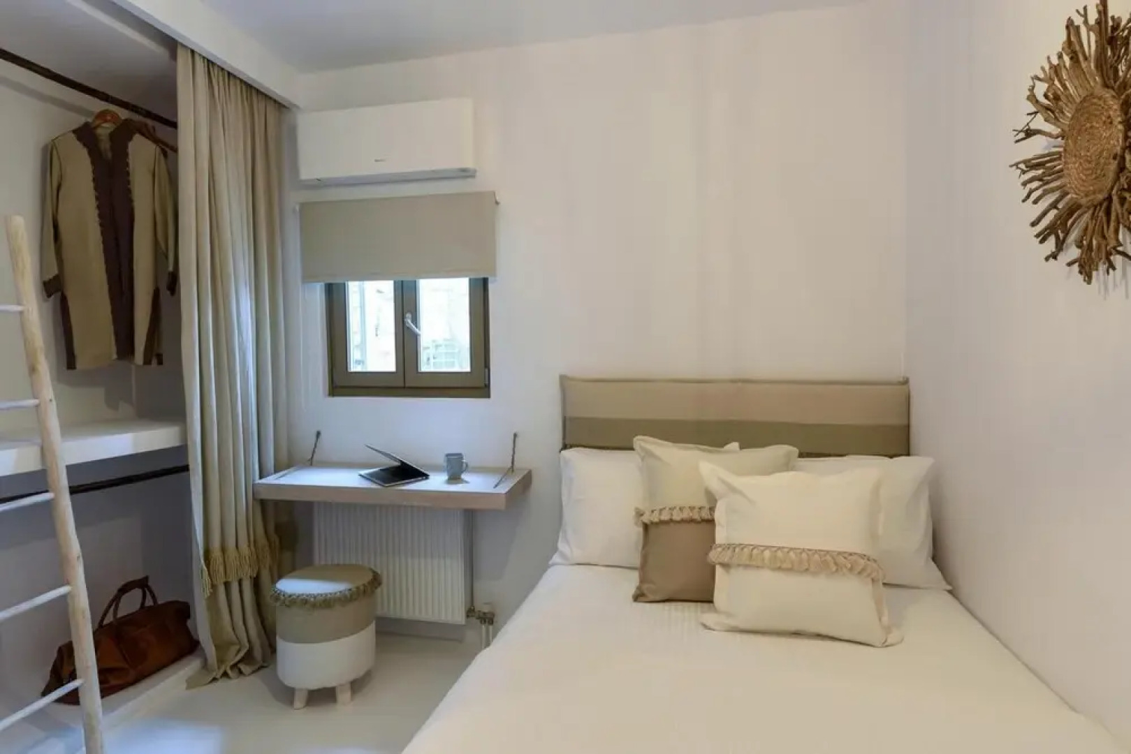 IVR Villa Aegir - Villa Aegir