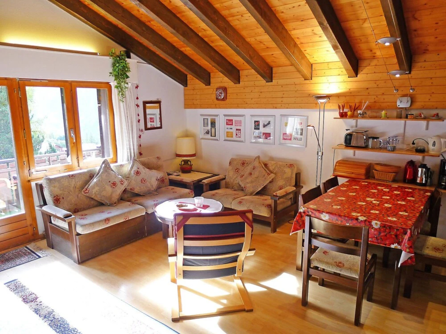 Gentiana Gr Chen in Gr Chen