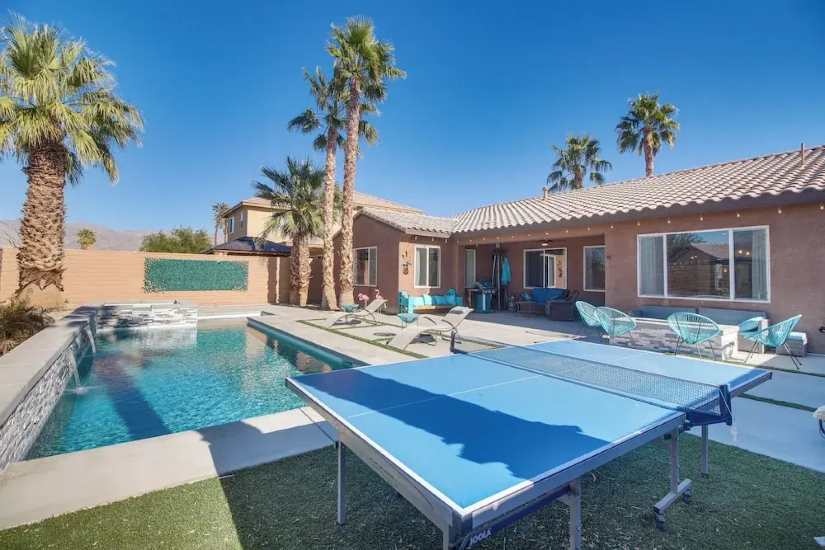 Indio Oasis w/ Heated Saltwater Pool + Hot Tub!