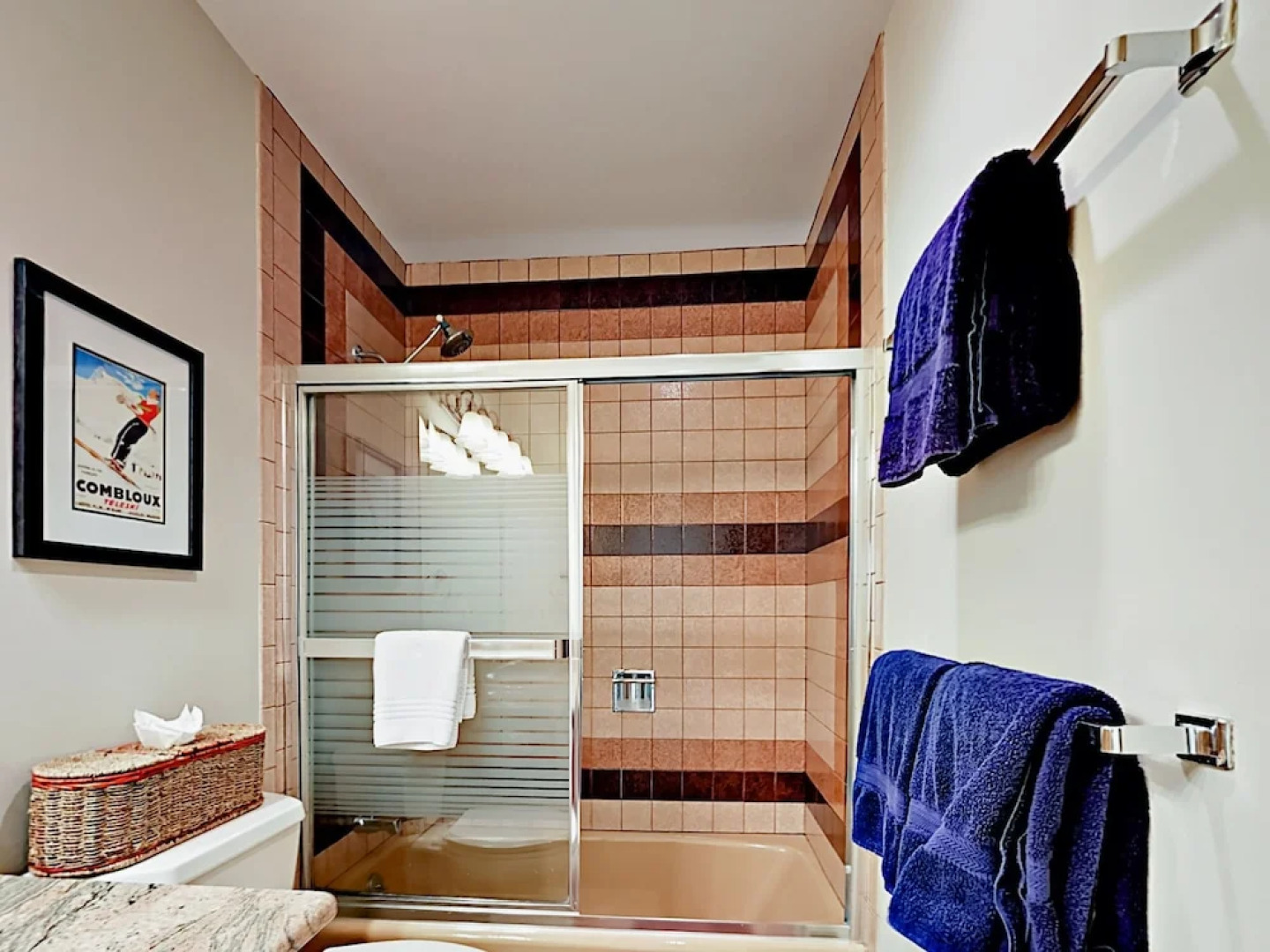 22 Wellington Ln Condo Unit 1