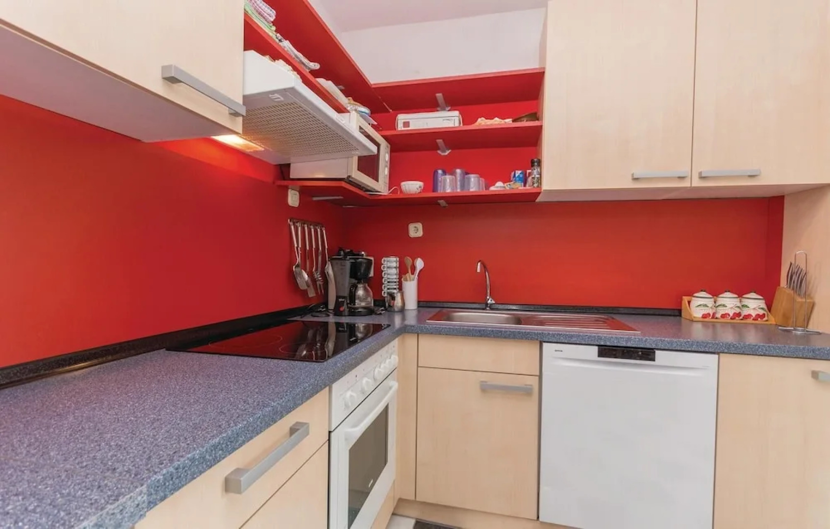 Nice Home in Donji Karin With Wifi and 3 Bedrooms