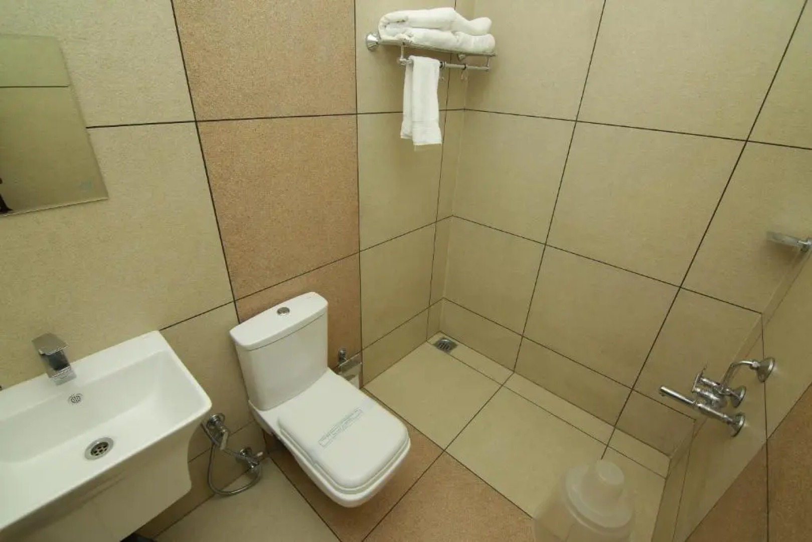 Palette Hill View Resort