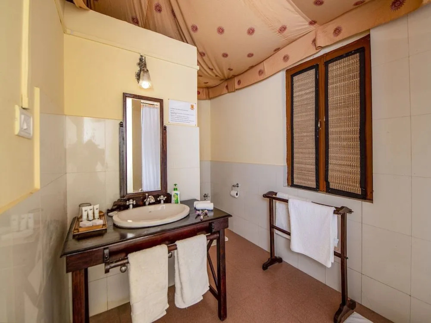 Camp Dev Vilas Kanha