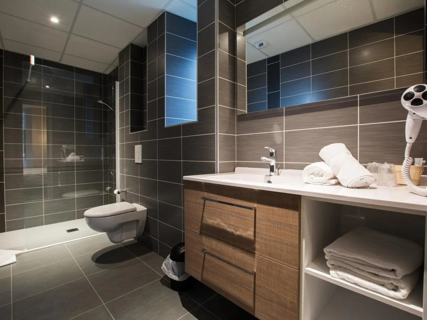 Hôtel Restaurant Du Commerce