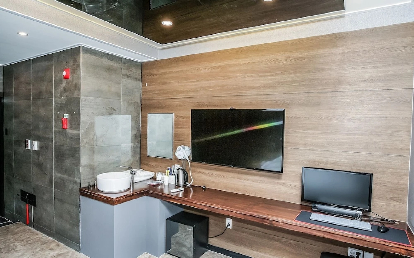 Taebaek M Plus Self Check-in Motel