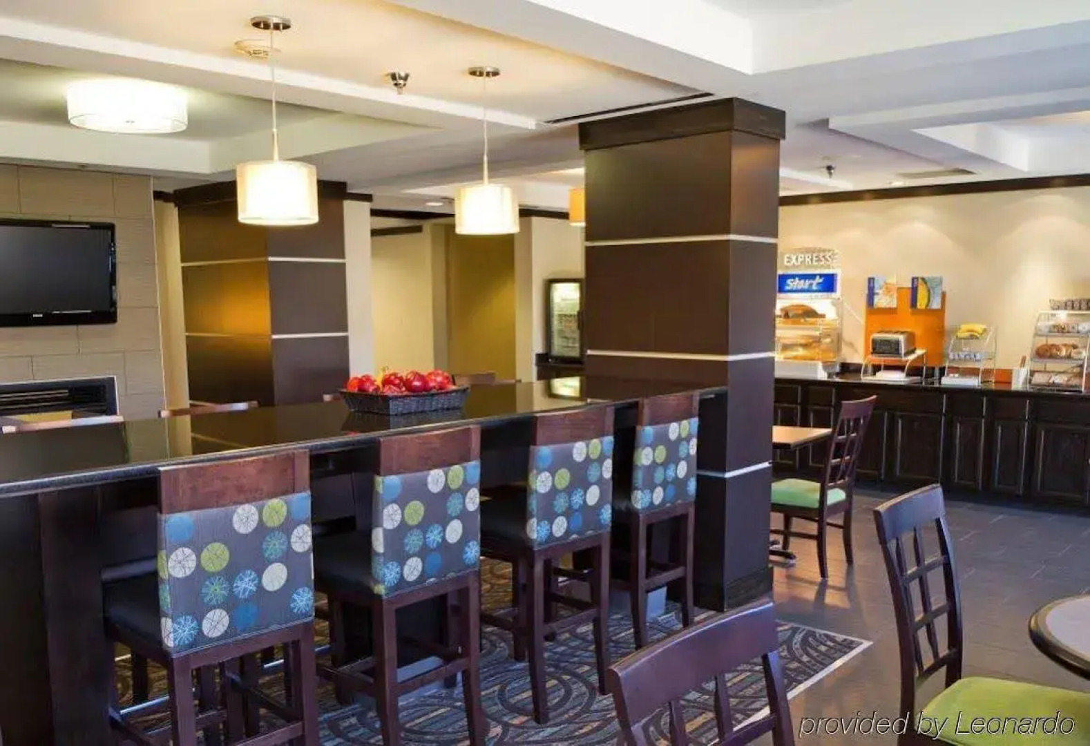 Holiday Inn Express & Suites Greenville - Downtown by IHG