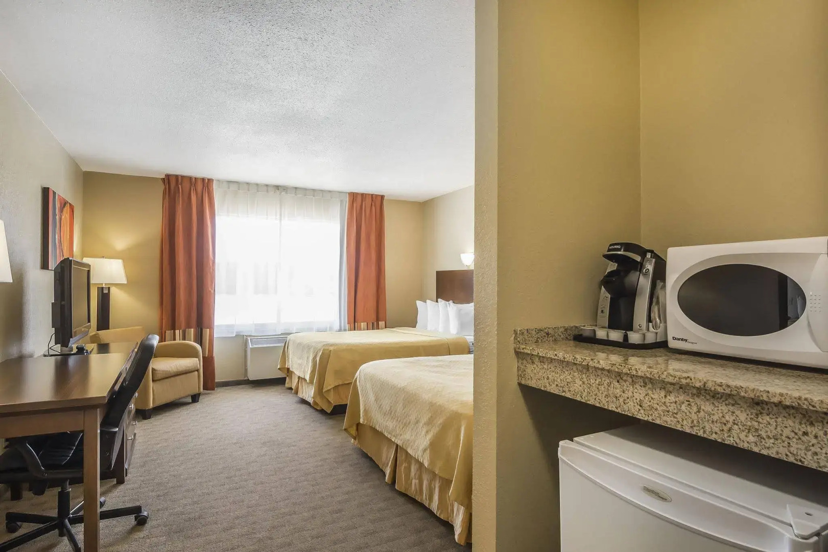 Quality Inn & Suites