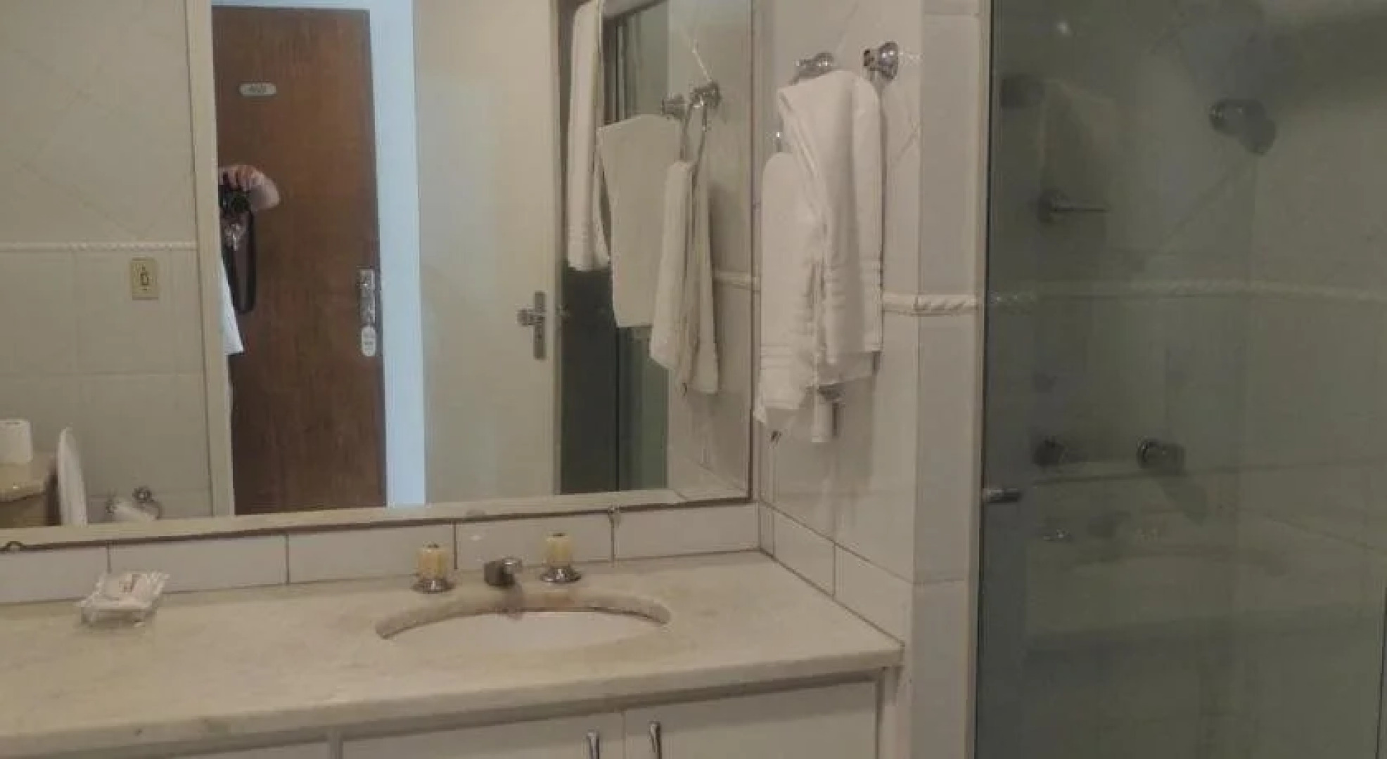 Excelente Apart Hotel Em Área Central De Brasília