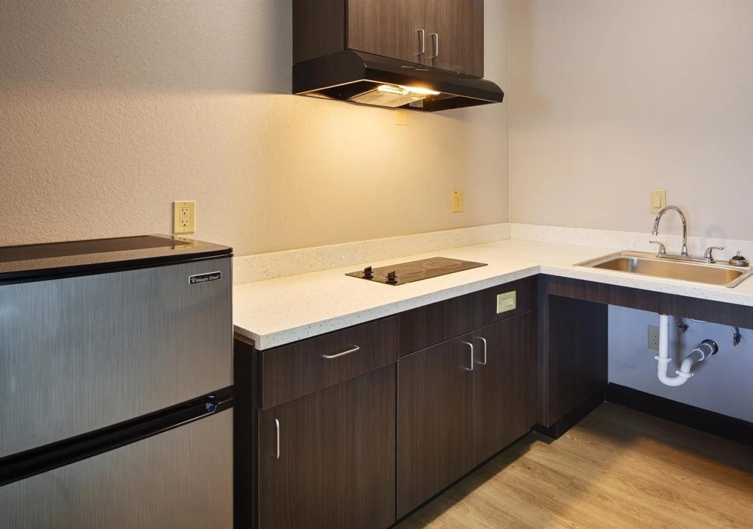 Best Western Plus Lonestar Inn & Suites