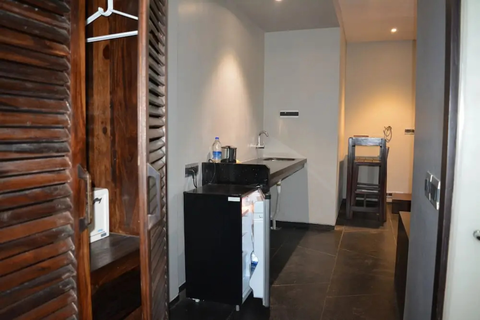 16 Degrees North, Candolim