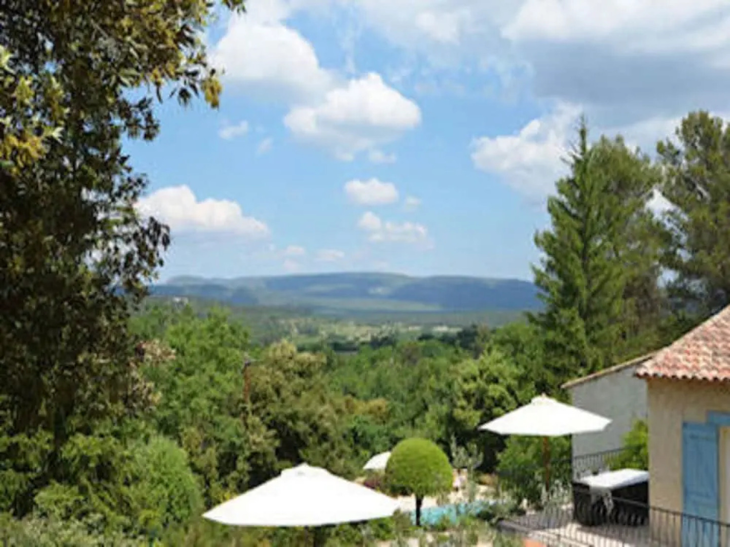 Attractive Holiday Home With Private Pool, Stunning Views, Surrounded by Nature!