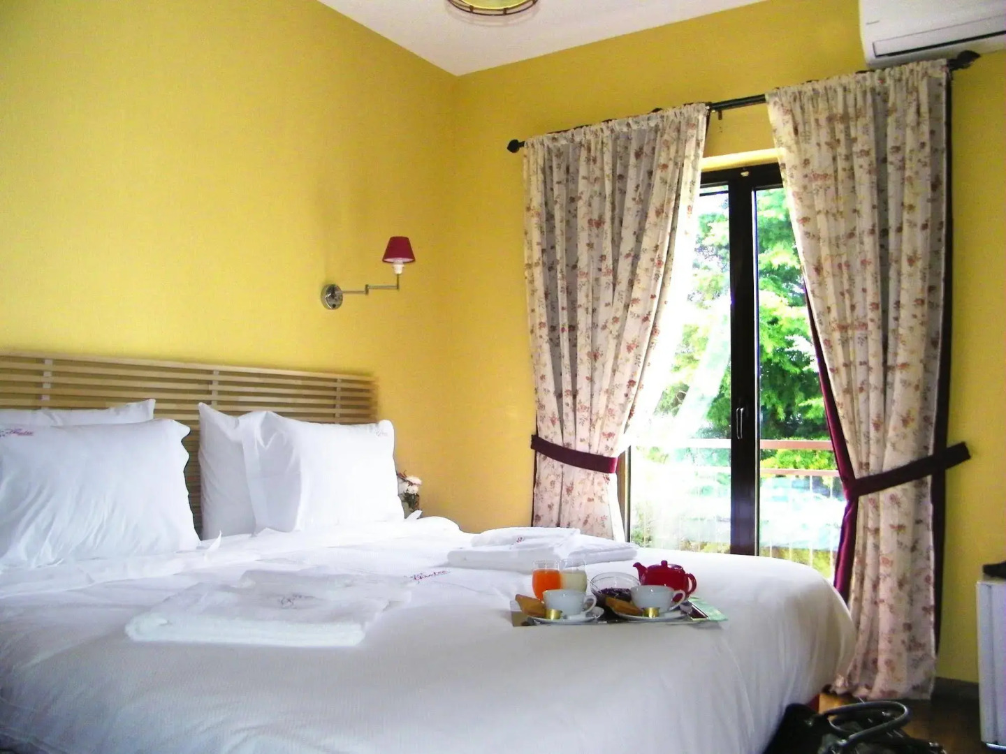 Theatro Hotel Odysseon