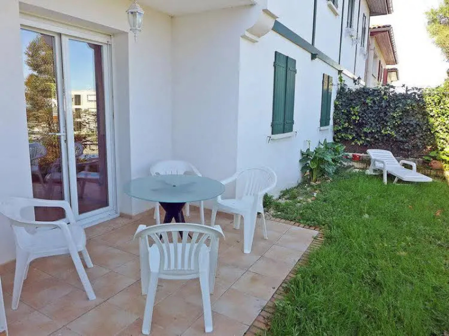 Lissardy Berri - INH 23366