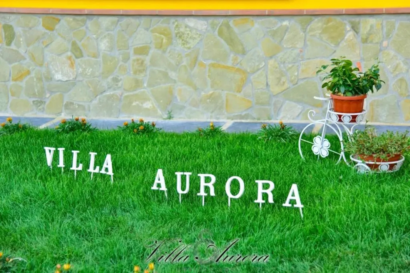 Villa Aurora