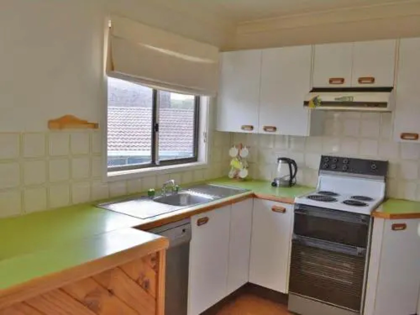 The Verandah', 9 Hanson Avenue - fantastic child friendly home