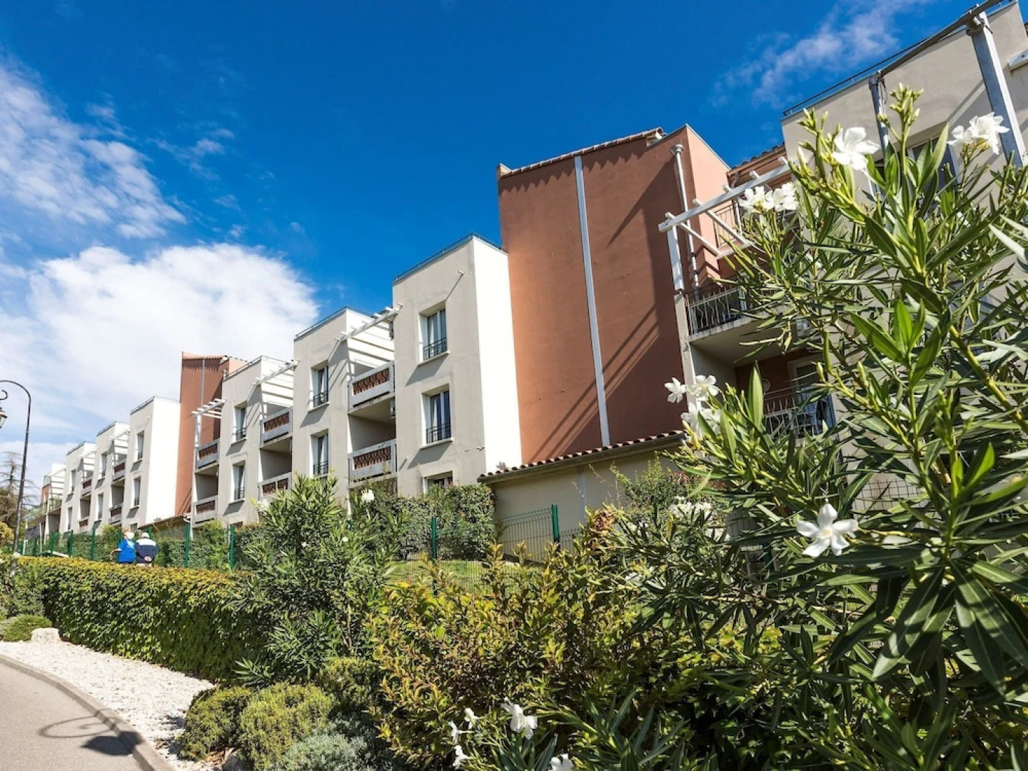 Well-kept Apartment in a Pleasant Town in the Provençe