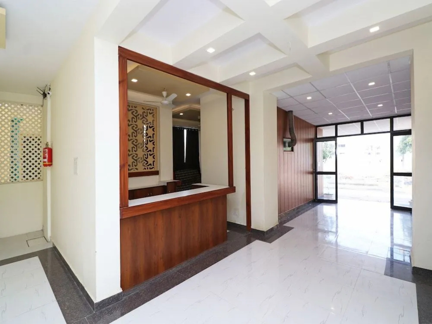 Capital O 27911 Woodland Garden Suites