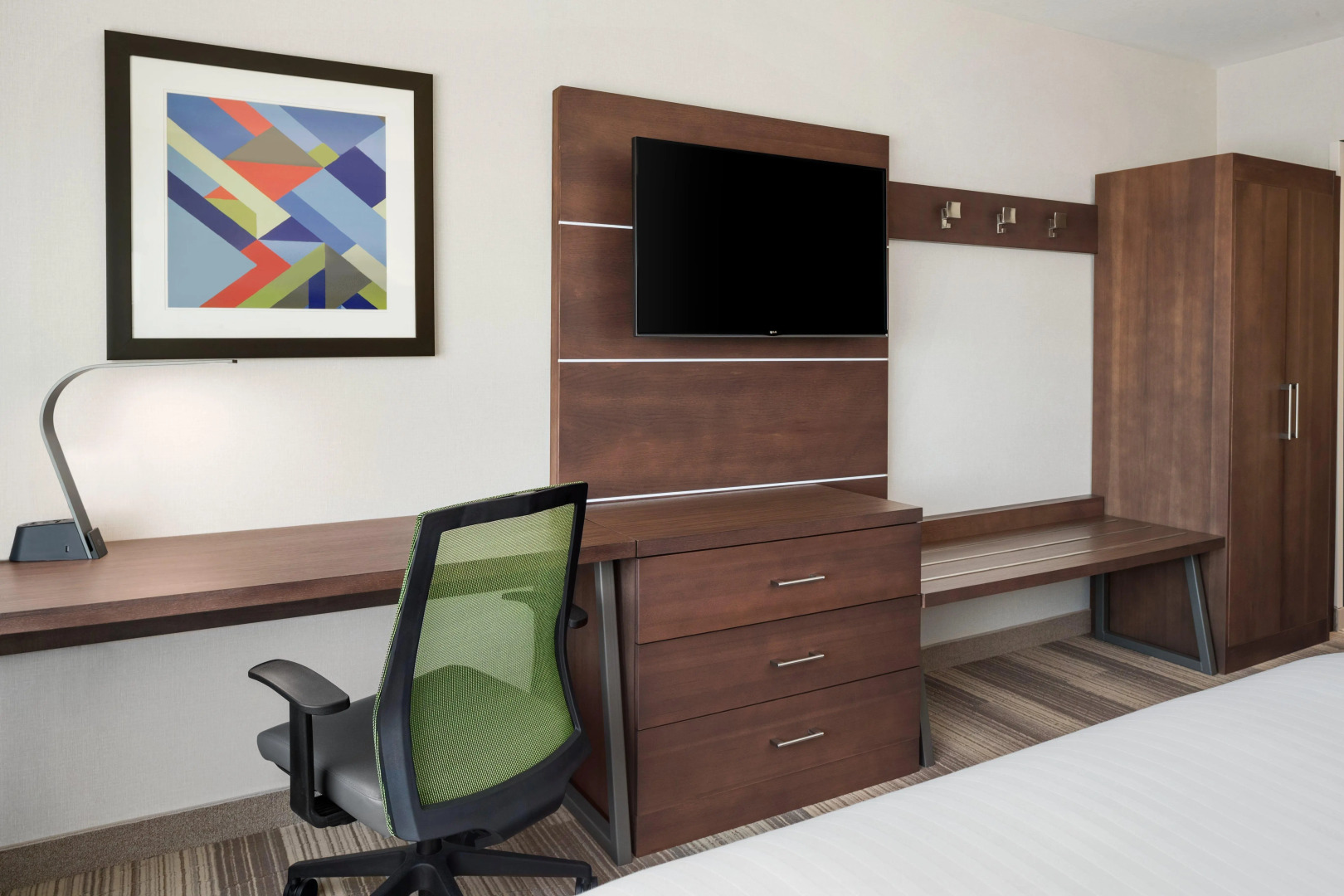 Holiday Inn Express & Suites Moses Lake by IHG