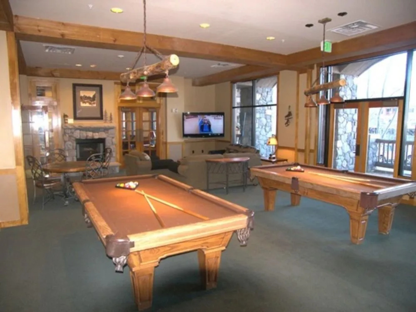 Buffalo Lodge by Summit County Mountain Retreats