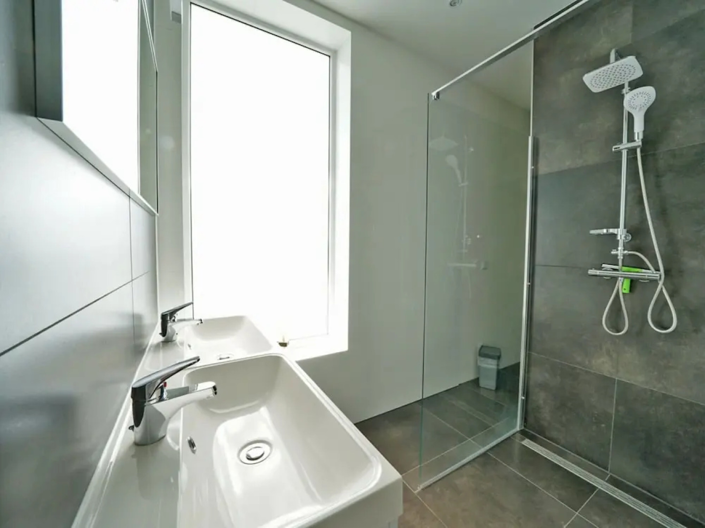 Modern With Dishwasher, 6km From Elburg