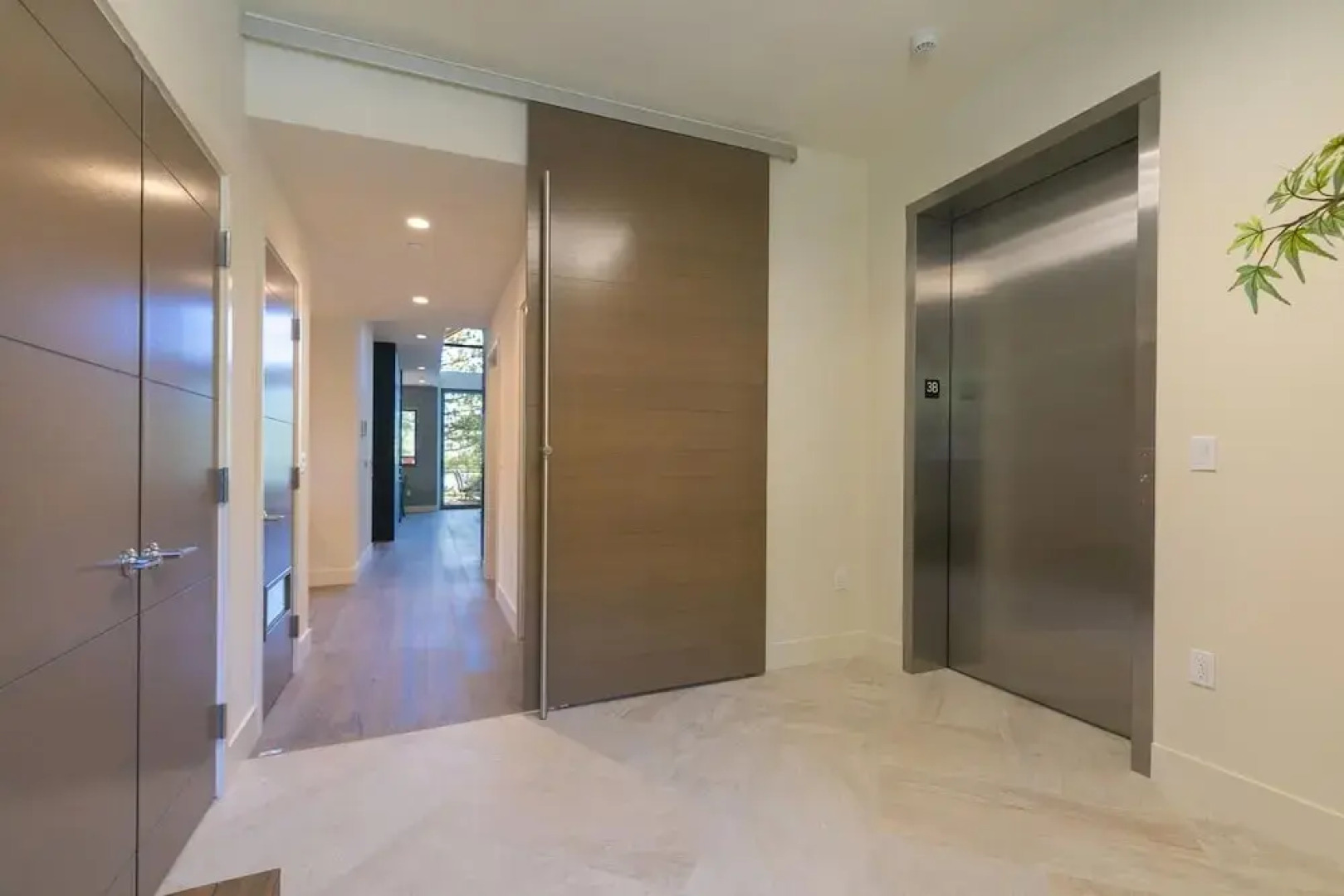 Crystal Bay Penthouse 301 3 Bedroom Condo