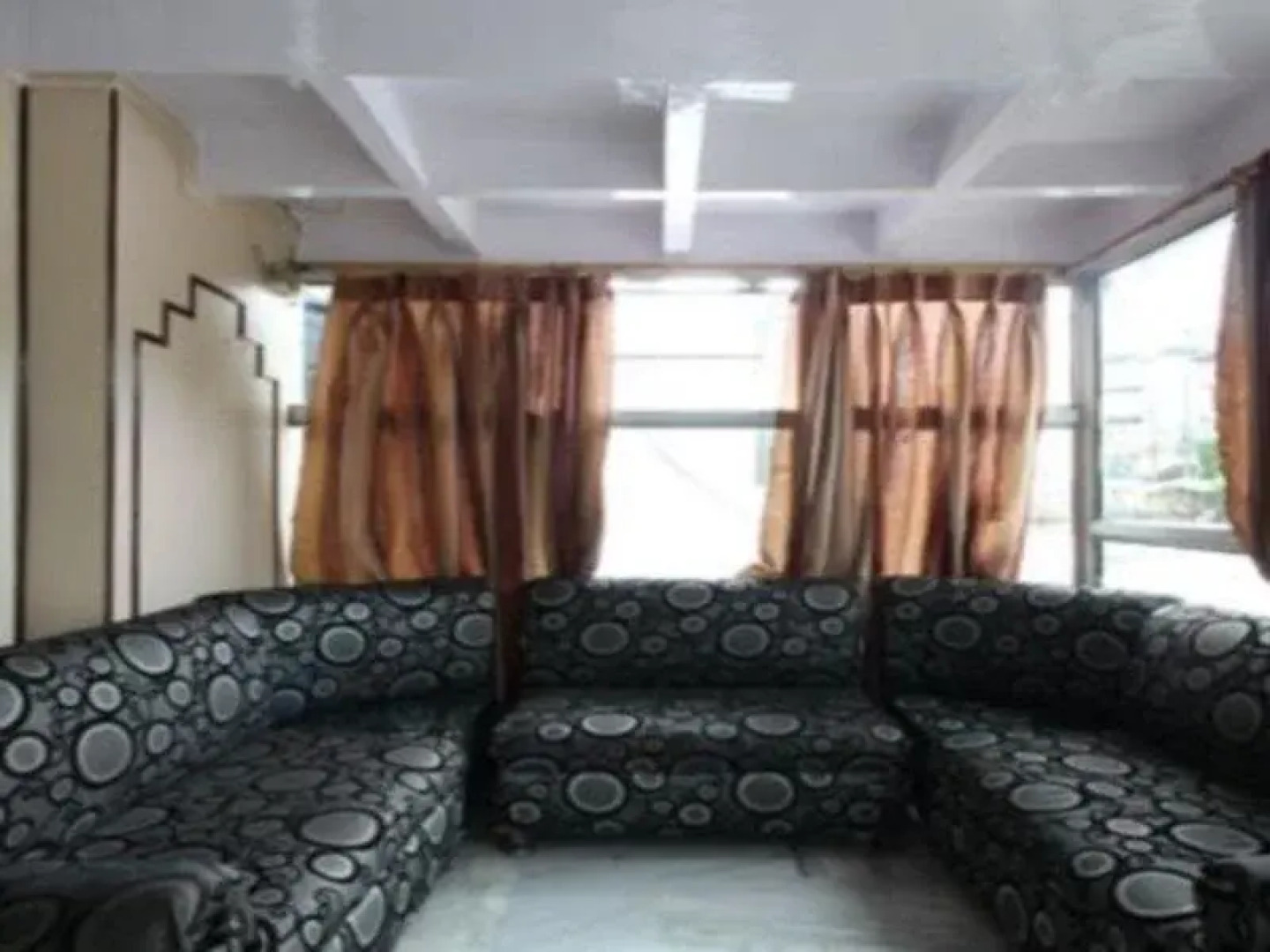 Hotel Paradise Guest House