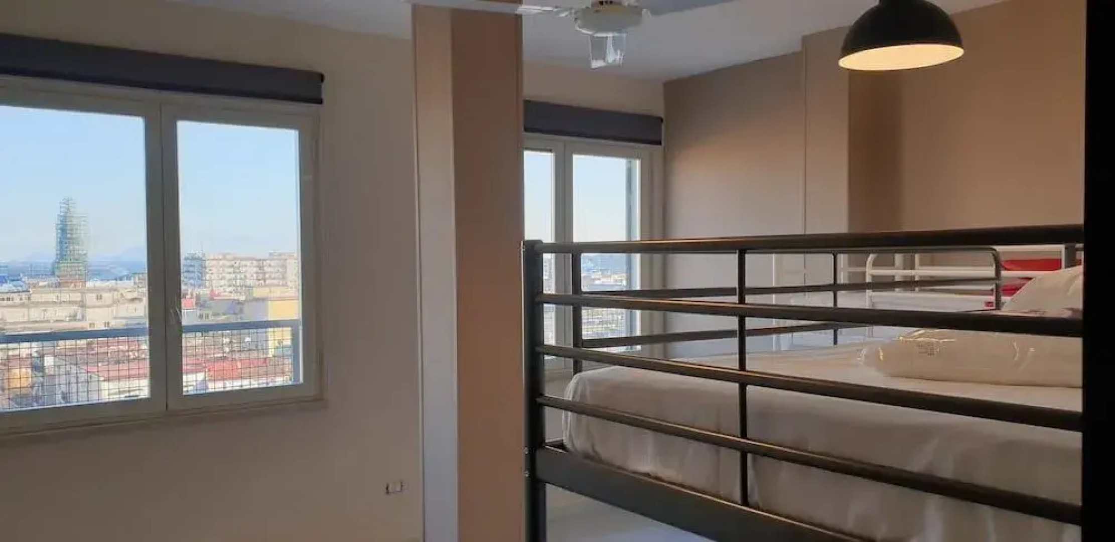 Departure rooms&hostels