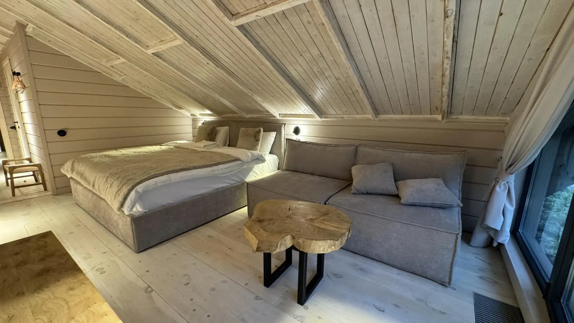 Turgensai Visitor Center (Тургенсай)