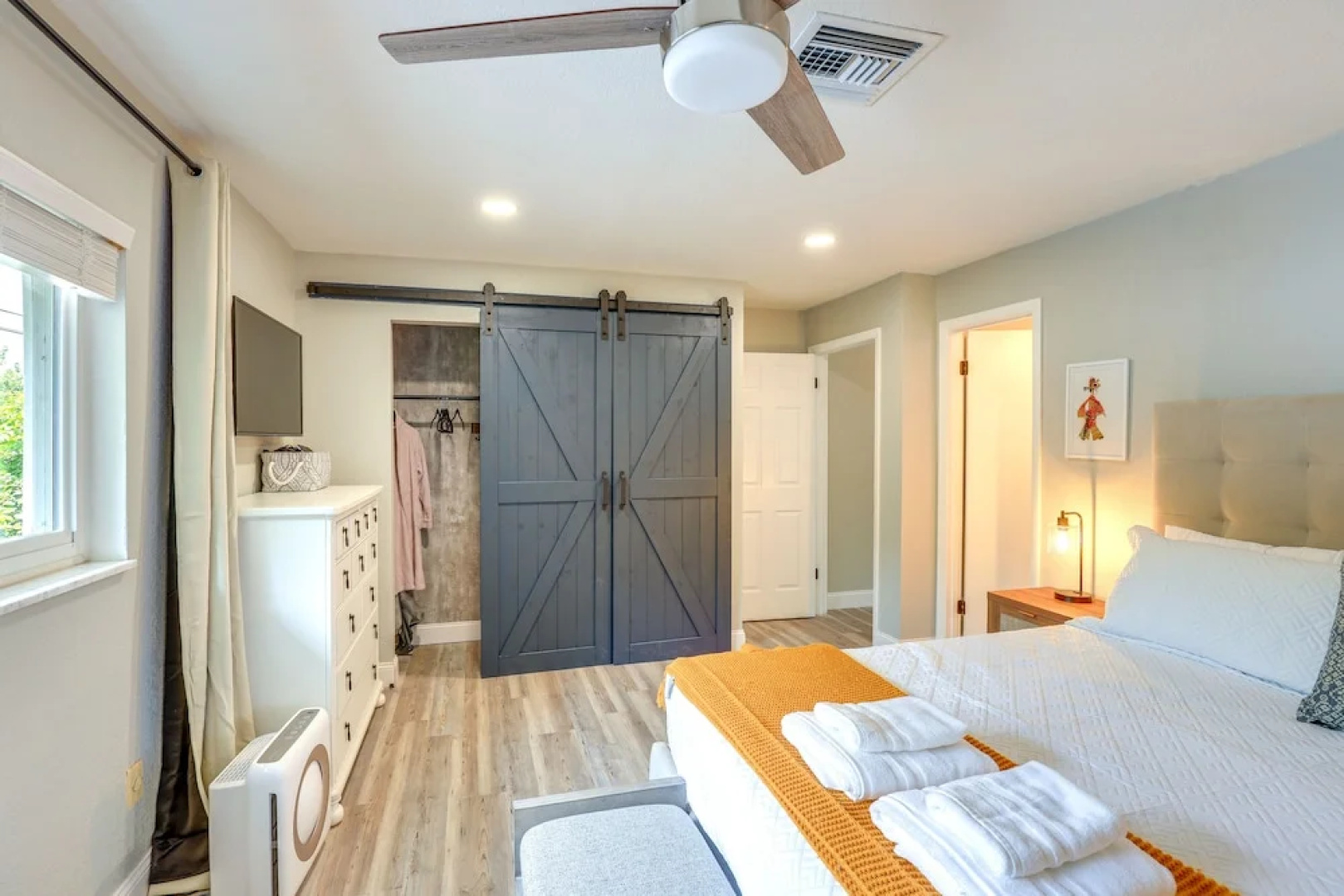 Vero Beach Vacation Rental: Pool & Putting Green!